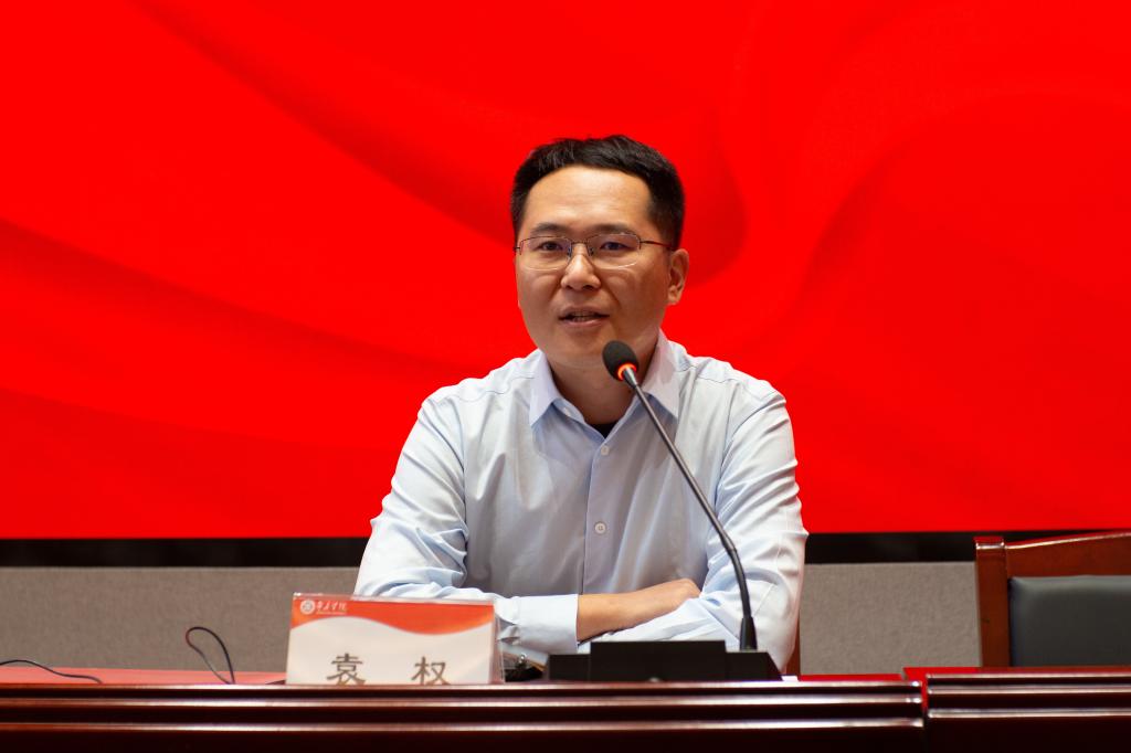 必赢766net手机版首期“班墨大讲堂”开班暨“劳模工匠进校园”专题报告会06.jpg
