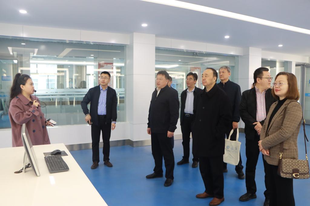 20240402山东文化产业职业学院来必赢官网考察交流 (2).jpg
