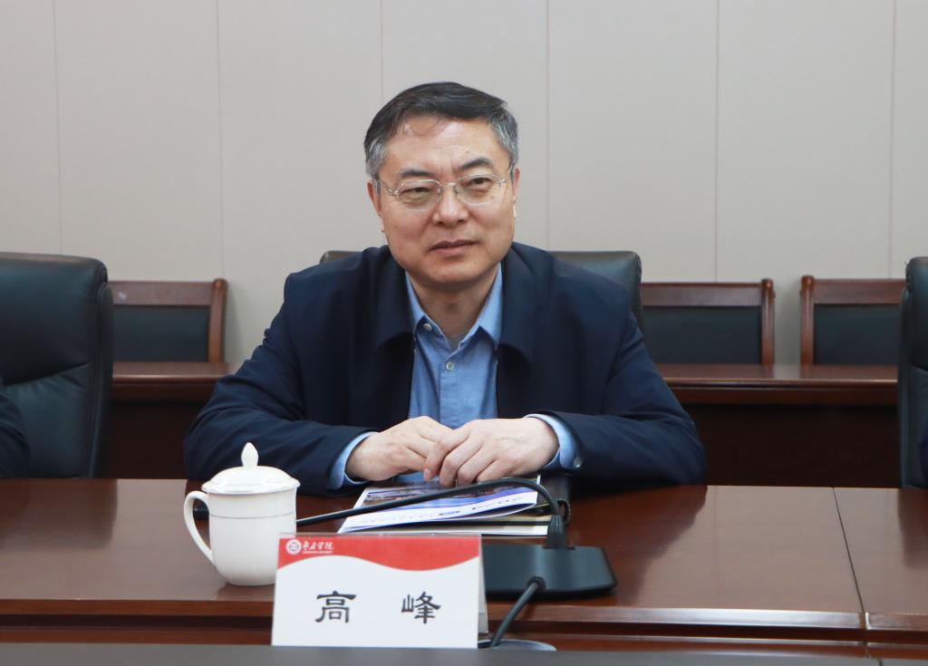 20240402山东文化产业职业学院来必赢官网考察交流 (6).jpg