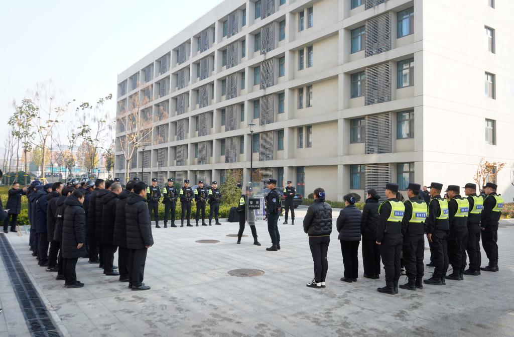 20241206反恐防暴应急演练2.jpg