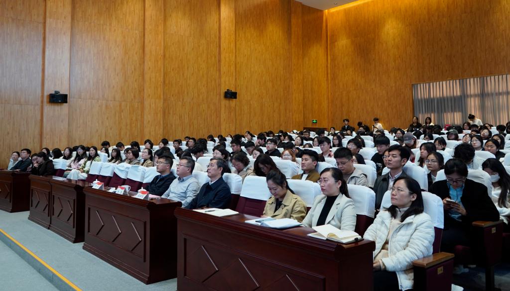 20241024必赢766net手机版 2024 年大学生“实践归来话成长”暑期社会实践总结分享会22JPG.jpg
