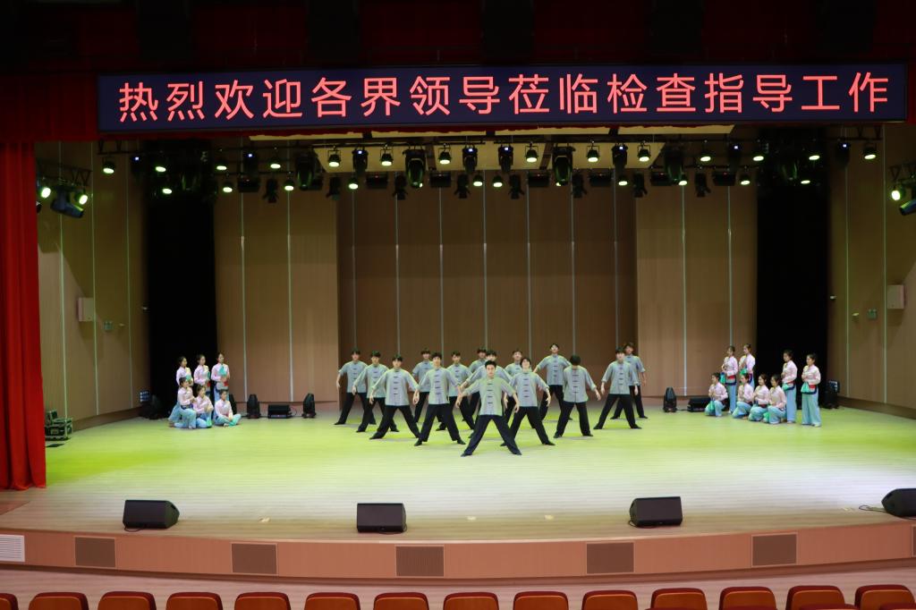 20240612左文副市长来必赢官网调研 (7).jpg