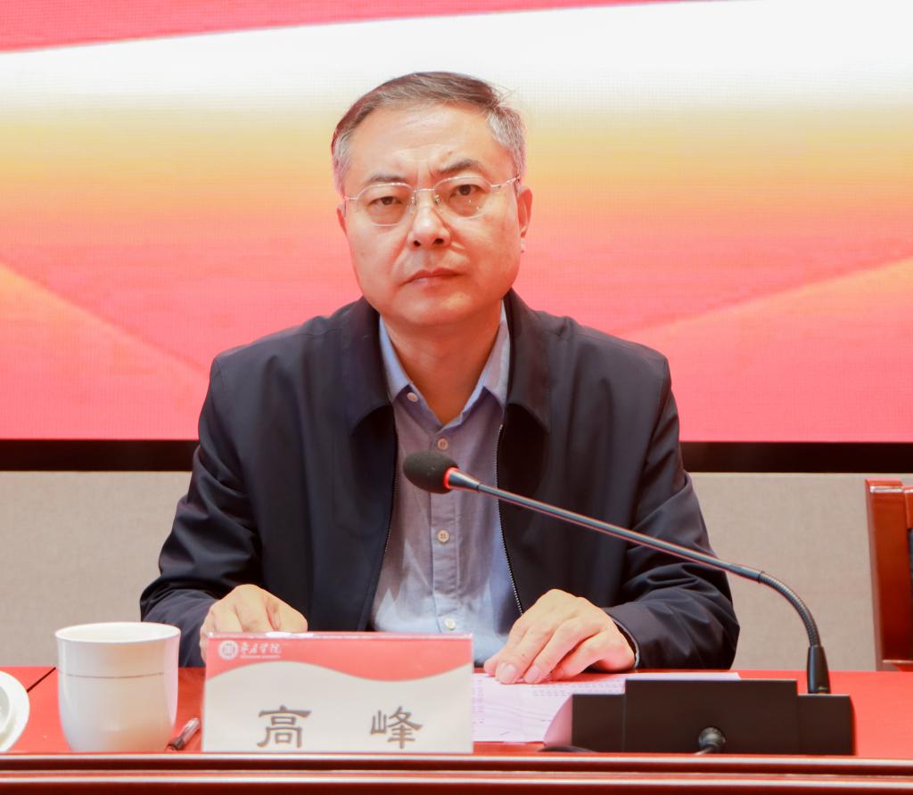 20241023必赢官网举办“红色文化进校园 走进崇高建基地”活动 (6).jpg
